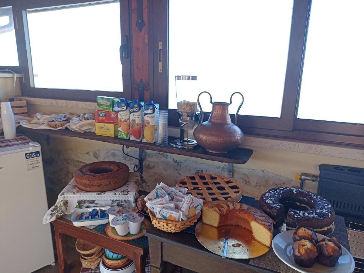 La Rupe Bed And Breakfast Norma Dış mekan fotoğraf