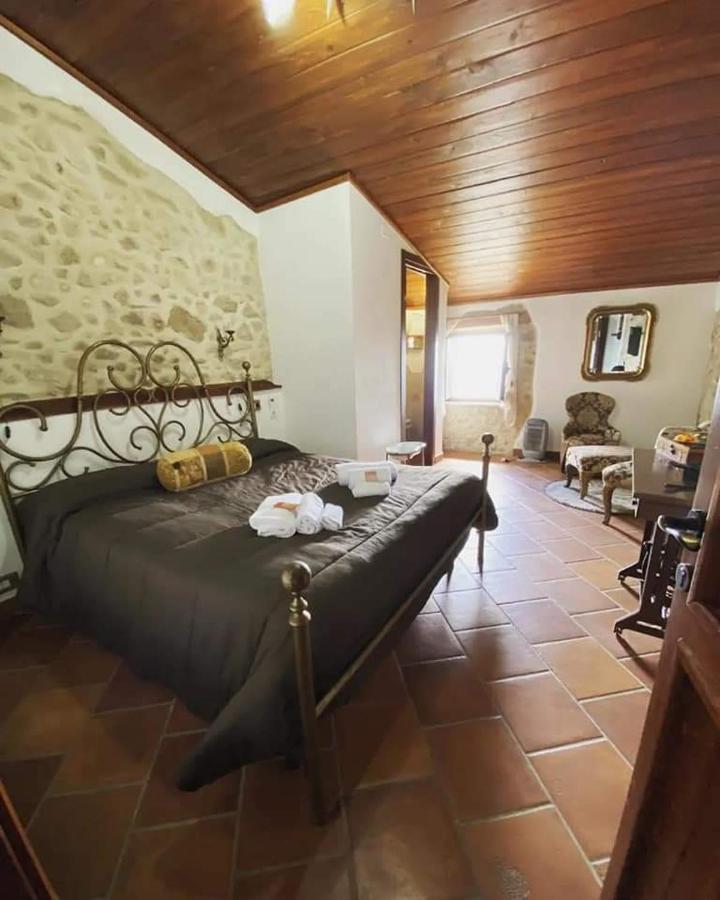 La Rupe Bed And Breakfast Norma Dış mekan fotoğraf